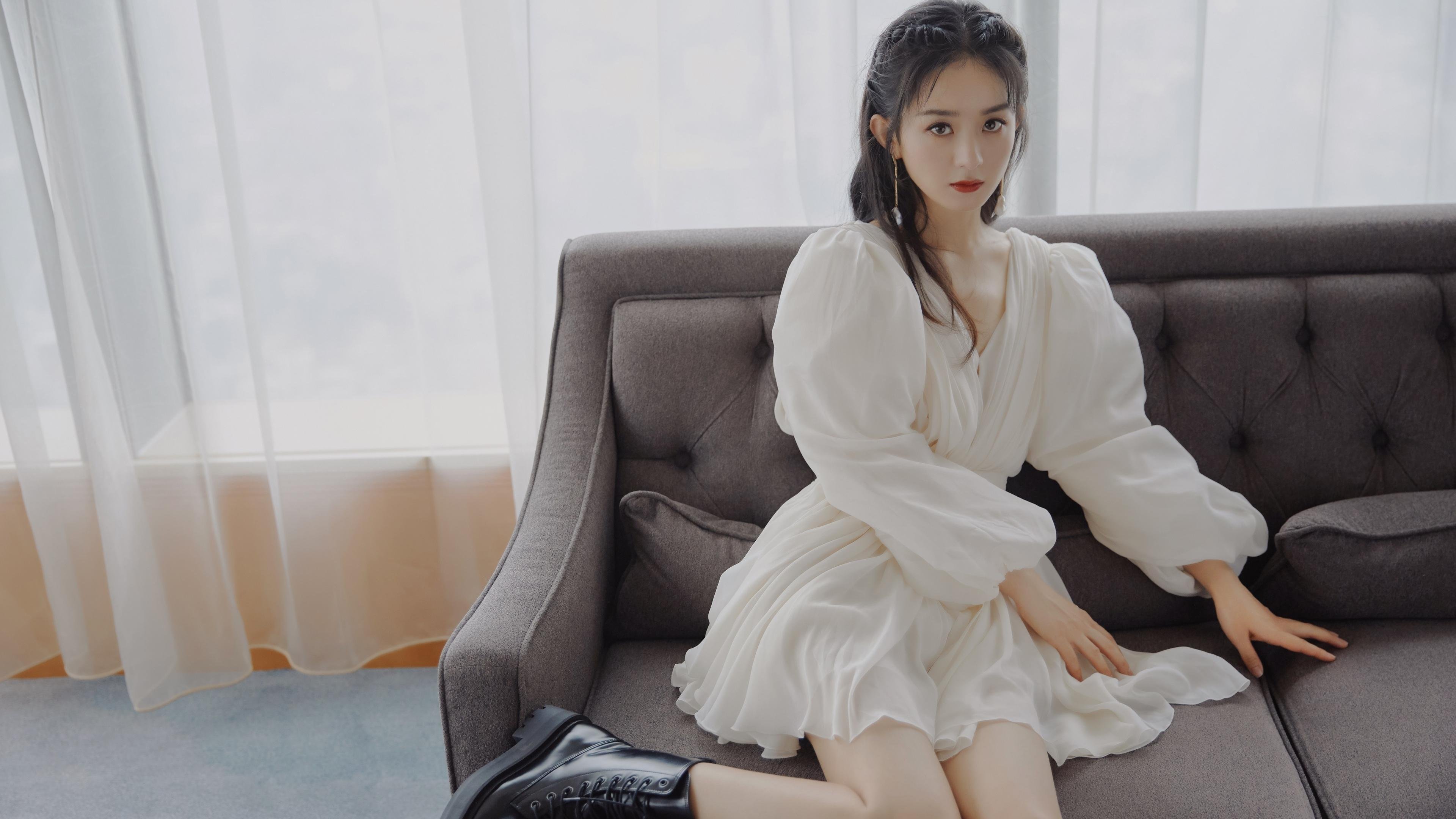 _荷兰年轻新秀崭露头角，冲击职业舞台_，荷兰足球新秀